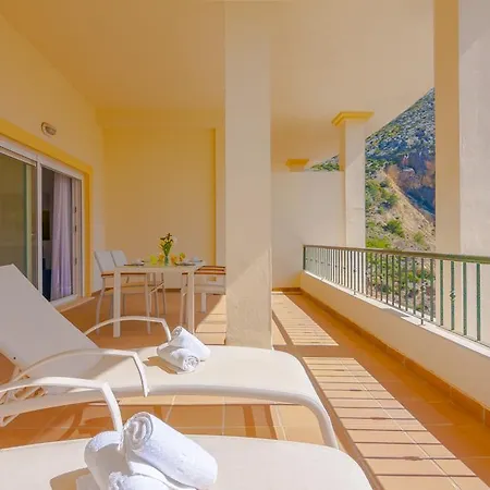 Apartamento Pueblo Mascarat 6